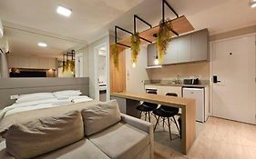 Studio Moderno Ap 67 Soho Life